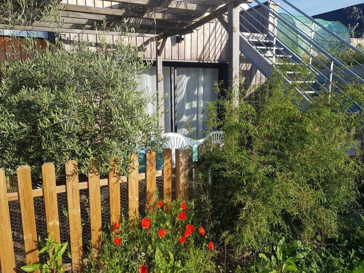 Angers Green Lodge Екстериор снимка
